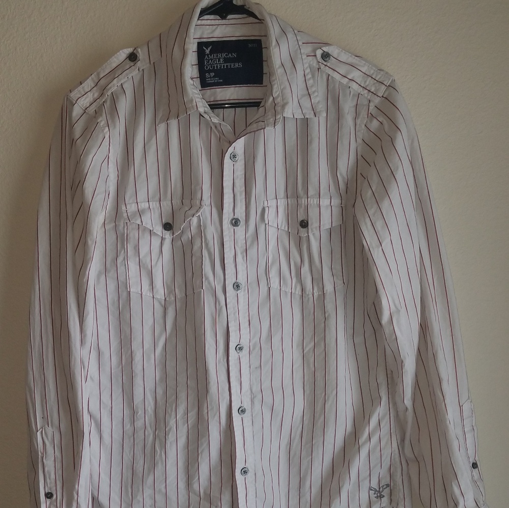 American Eagle long sleeve button down